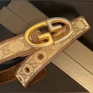 ?SALE GRAB QUICK GUCCI Belt Two Toned Hardware Detachable Buckle GG Canvas ~ COA GUCCI Reversible leather and printed coated-canvas belt  main image 2